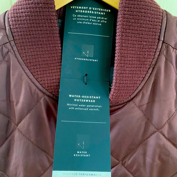 NWT Banana Republic Quilted sleeveless vest size small - Picture 7 of 7